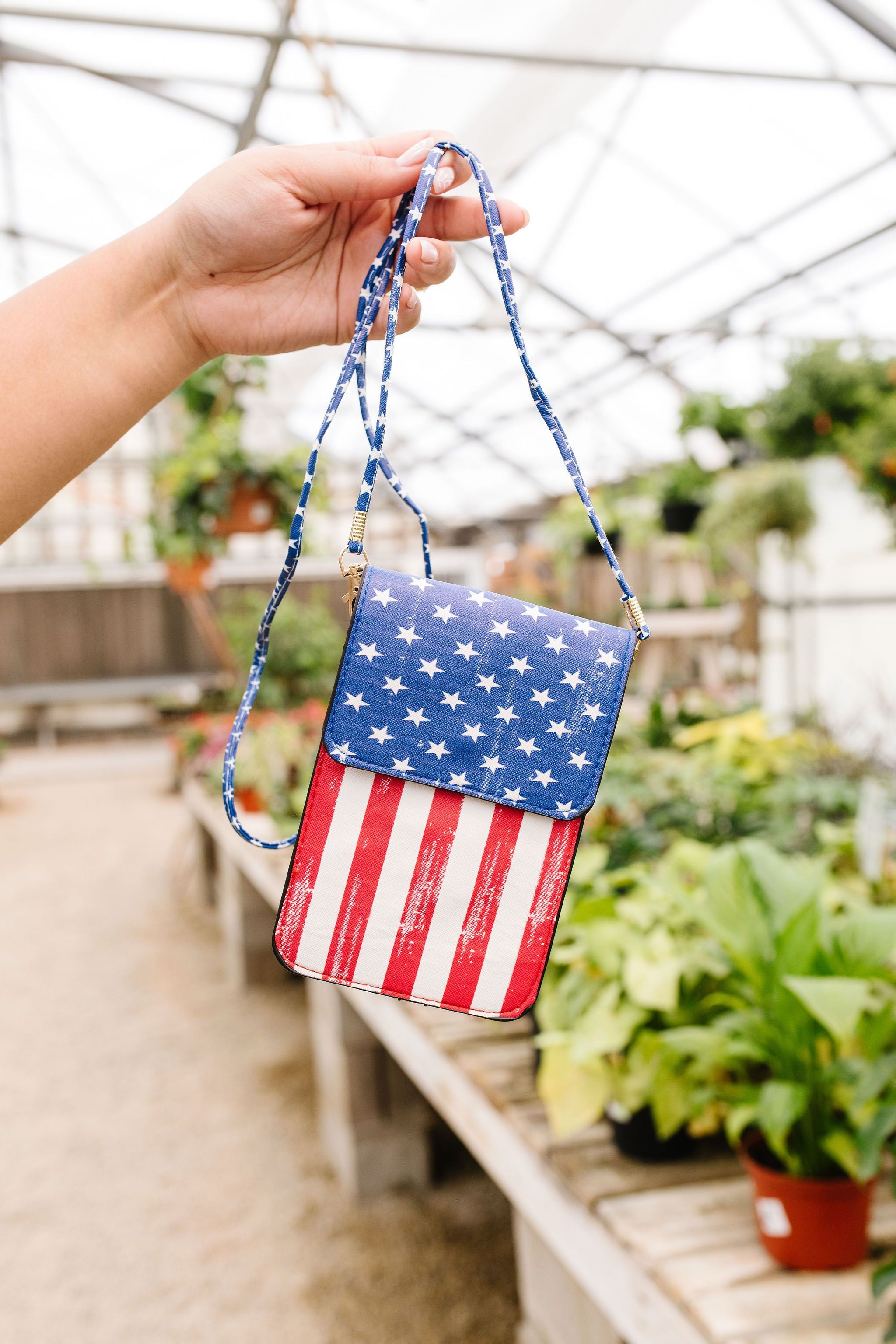 Proud To Be American Cell Phone Bag