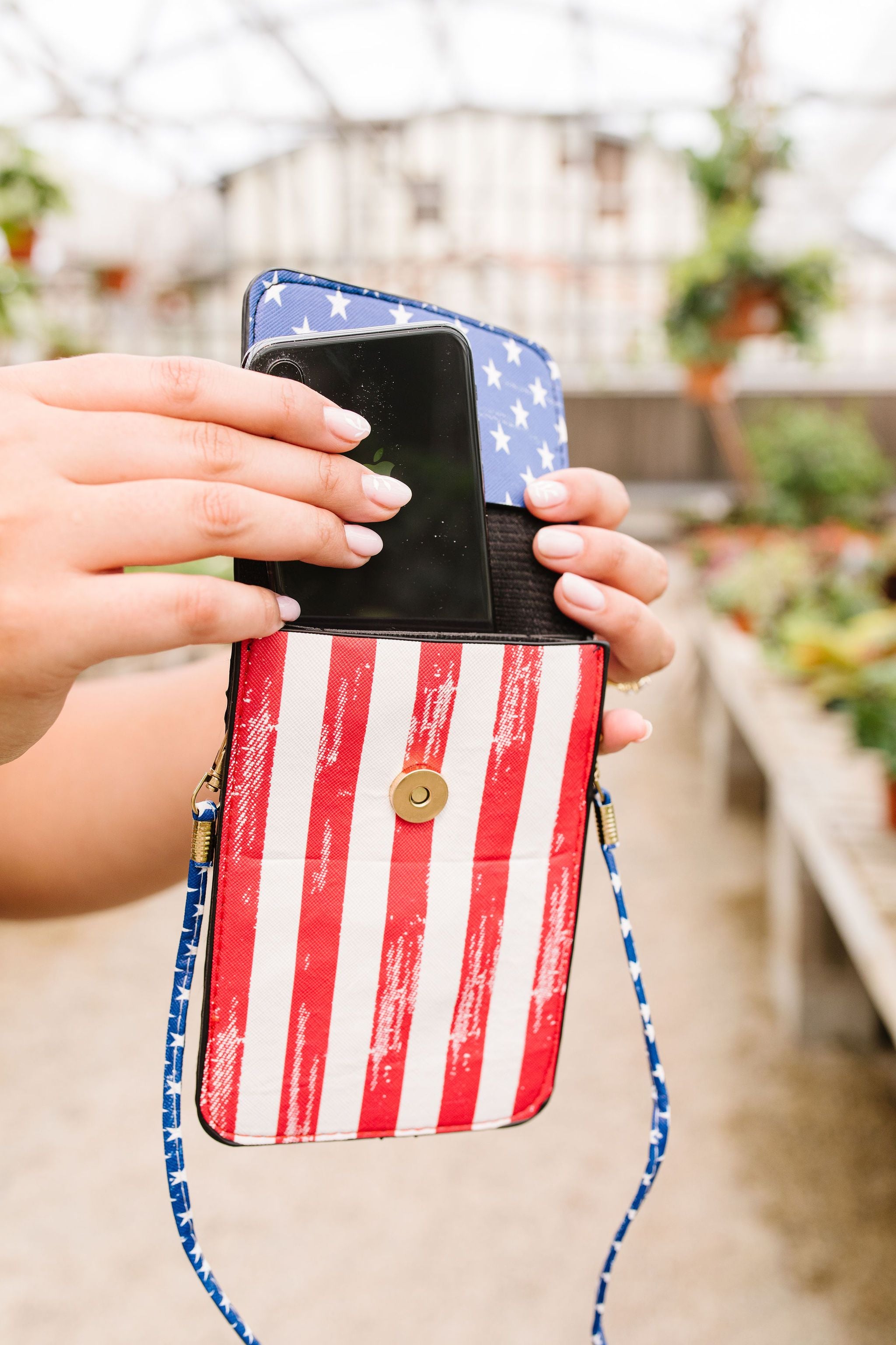 Proud To Be American Cell Phone Bag