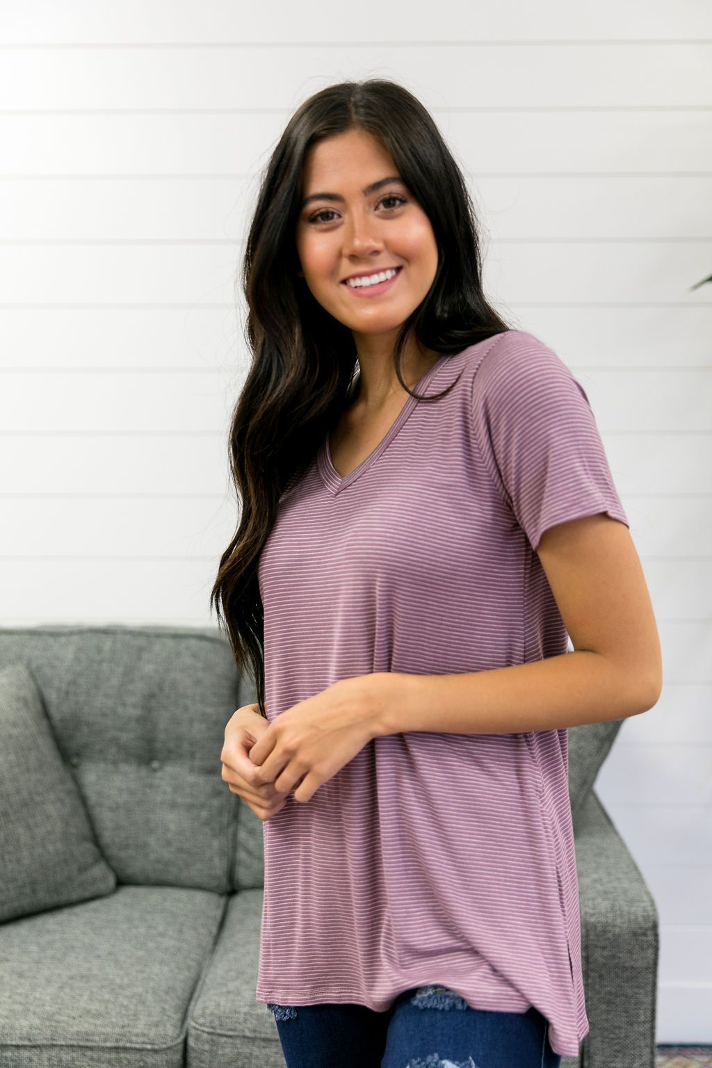 Subtle Stripe V-Neck Tee In Mauve