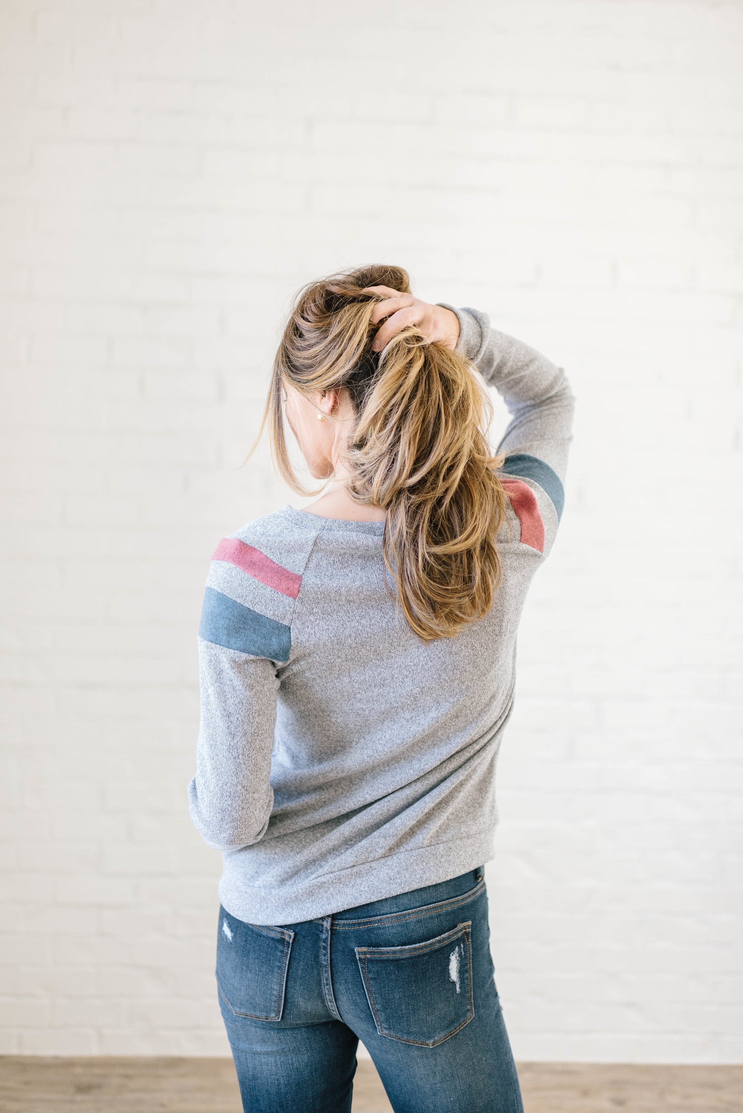 The Harlow Striped Long Sleeve Top in Heather Gray