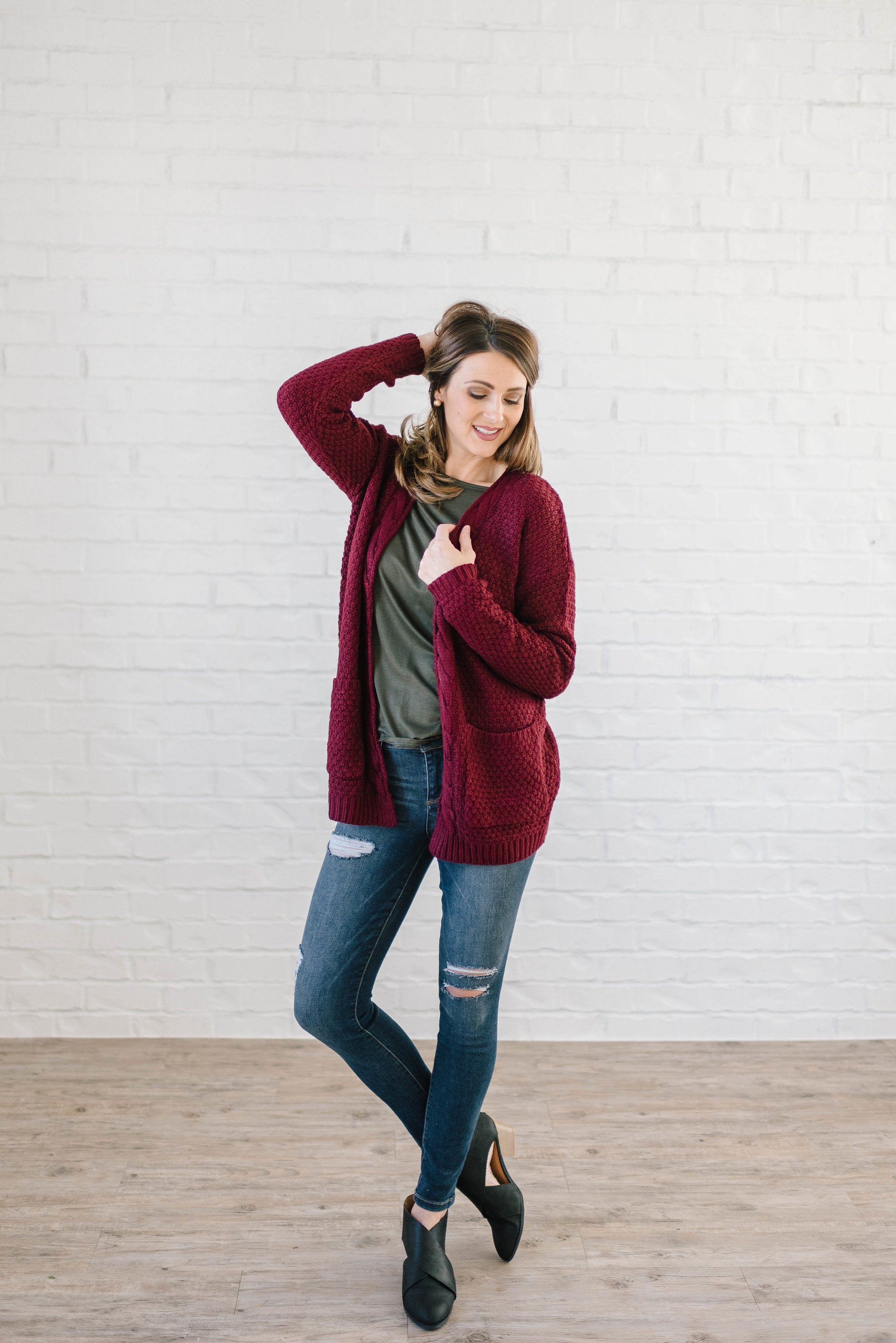 The London Cable Knit Cardi in Burgundy