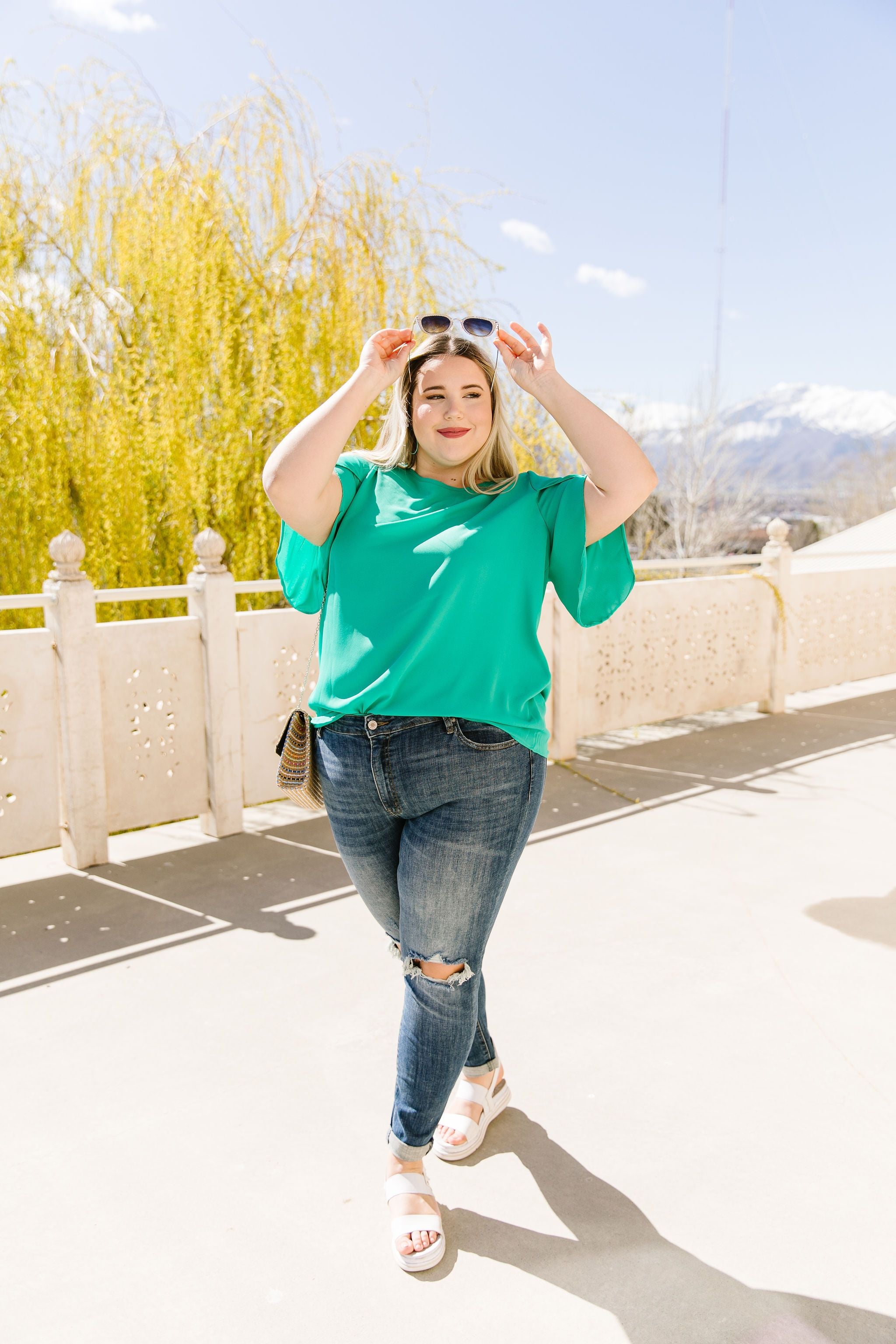 Tulip Sleeve Blouse In Kelly Green