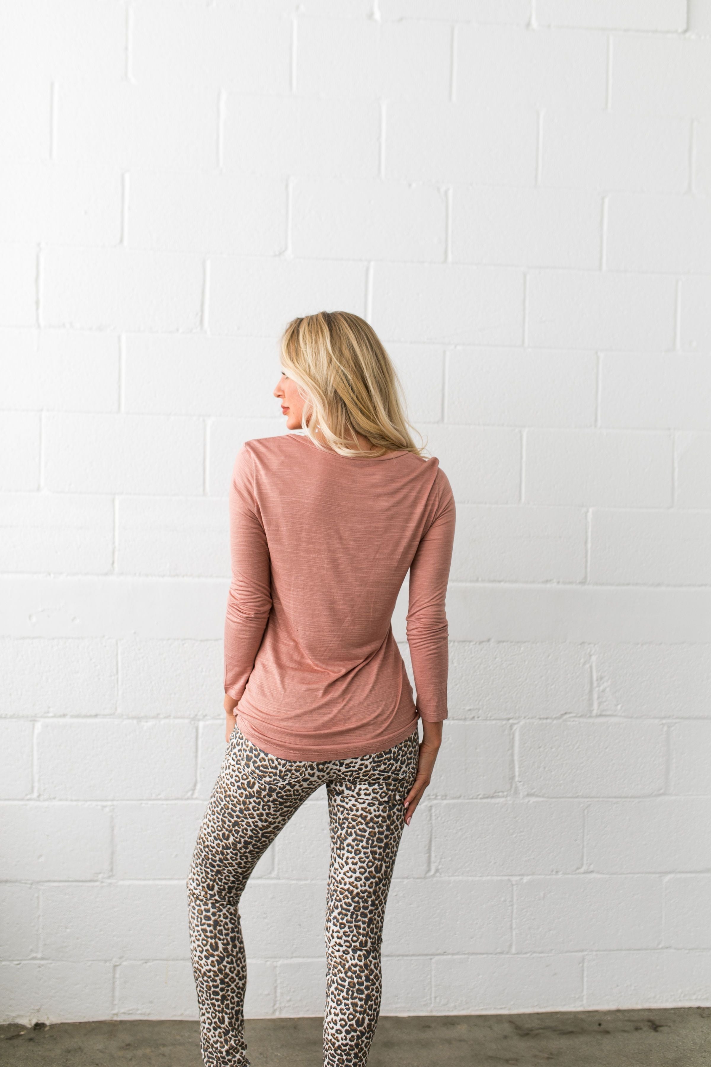 V-Neck Tee In Desert Blush - ALL SALES FINAL