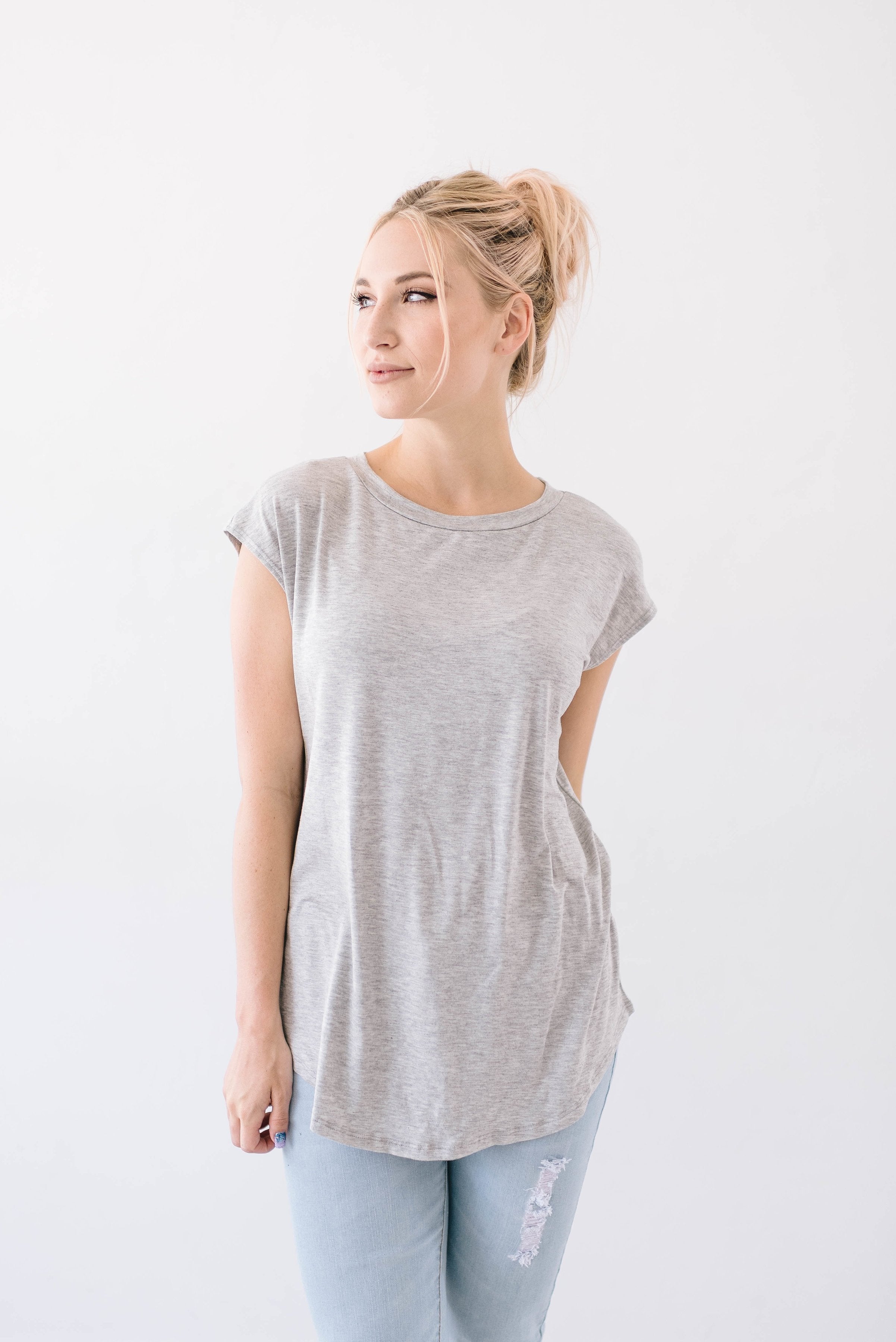 Victoria V Cutout In Gray