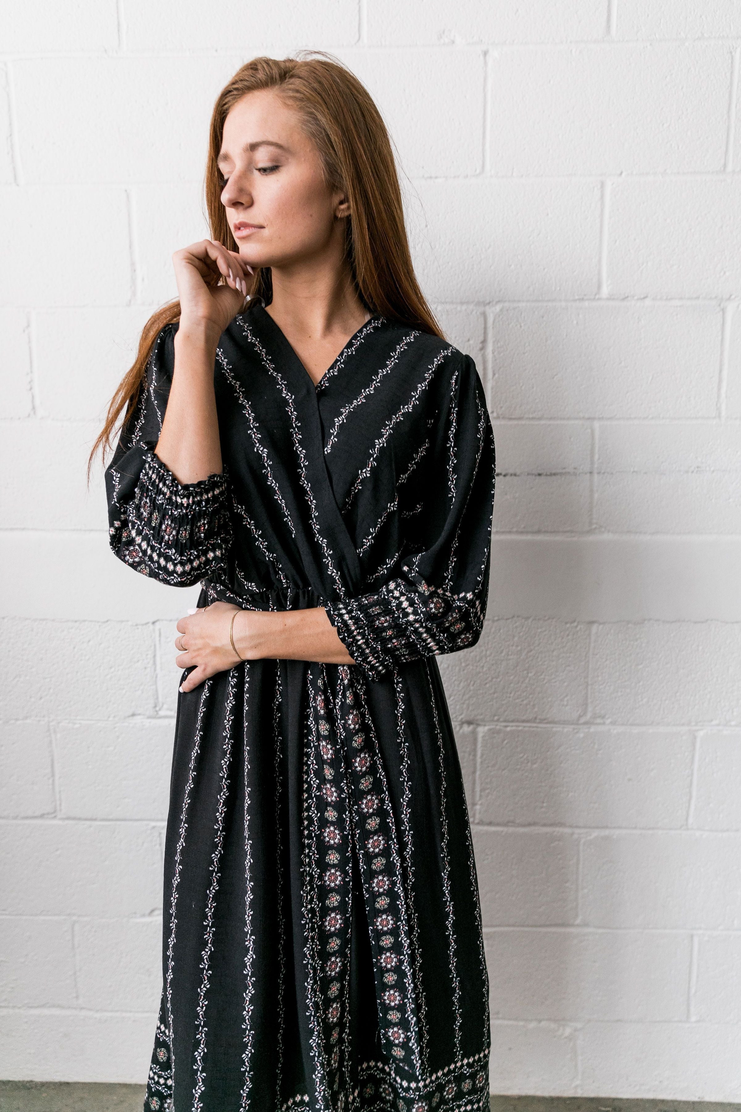 Winding Vines Wrap Dress In Black